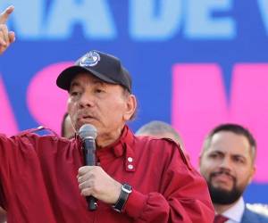 Estamos trabajando unas reformas constitucionales para que en Nicaragua se puedan realizar elecciones con soberanía y no como en la época de las invasiones norteamericanas en Nicaragua, señaló Ortega<b>. (Foto: EFE)</b>