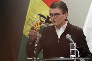 El gobierno del presidente Rodrigo Paz enfrenta una dura prueba frente al movimiento del expresidente Evo Morales, acusado de trata de personas y violaci{on. (Foto: EFE)