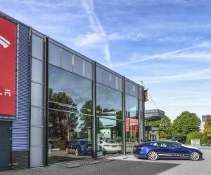 Tesla señaló que solo en el año fiscal anterior, realizó aproximadamente US$10.000 millones en gastos de capital. Foto de Sjo / Getty Images