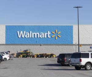 Investigan a Walmart y Hugo Boss por acusaciones de trabajo forzoso