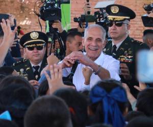 <i>Nasry Asfura se comprometió, además, a hacer lo mejor por Honduras y reiteró su promesa de realizar una Administración con transparencia que traduzca la honestidad en bienestar directo para la población. Foto de cortesía</i>