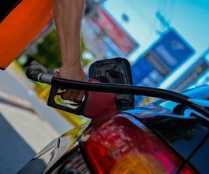 <i>Los precios de los combustibles se ajustan cada dos semanas en Panamá. Foto de cortesía</i>
