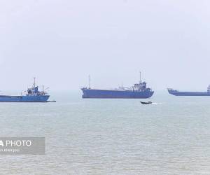 Las naves que ahora ya pueden transitar libremente por Ormuz no deberán pagar ningún canon. (Foto: EFE/ISNA)
