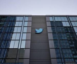 Ingresos de Twitter habrían caído un 35 % a finales de 2022