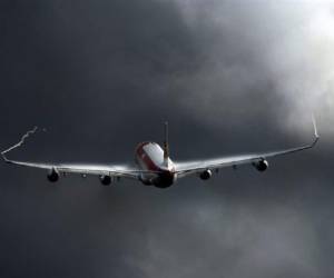 American Airlines, United Continental, Delta AirLines y Southwest Airlines, las cuatro grandes líneas aéreas estadounidenses, han visto aumentar sus beneficios al menos un 30% en el segundo trimestre. (Foto: Archivo)