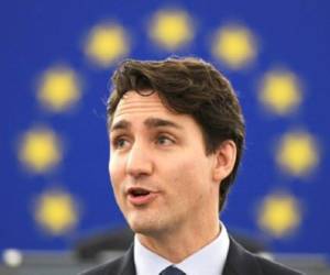 Justin Trudeau, presidente de Canadá, tras la ratificación del Acuerdo de Libre Comercio entre la Unión Europea y el país norteamericano. (Foto: AFP).
