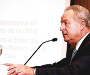 Enrique Egloff, presidente de la Cámara de Industrias de Costa Rica. (Foto: prensalibre.com).