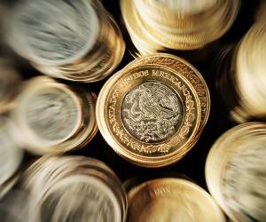 <i>Para 2027, los analistas privados también mantuvieron su perspectiva del PIB mexicano a un 1,8 %. Foto de agcuesta / Getty Images/iStockphoto</i>