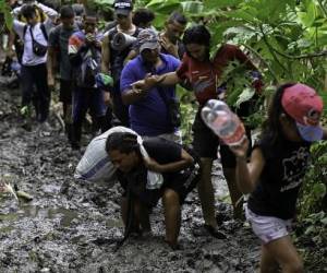 EEUU instalará oficinas para evitar el pasaje por la selva del Darién