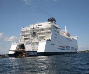 Crucero Ferry Express. (Foto: Agencia de Noticias Panamá)