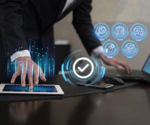 <i>El banco UBS afirmó que las tendencias poderosas en el capital y la adopción acelerada probablemente impulsarán nuevas ganancias para las acciones vinculadas a la IA en el próximo año. Foto de iStock</i>