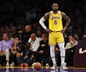 LeBron James necesitaba 18 puntos para llegar a 50.000 y se quedó en 17 en un día desafortunado en cuanto a puntería. Foto de Harry How / GETTY IMAGES NORTH AMERICA / Getty Images via AFP)