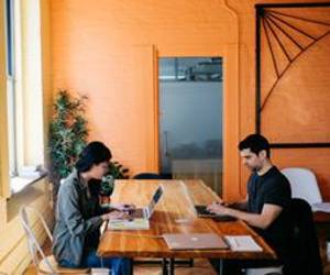 <i>Estudio internacional liderado por profesor de INCAE Business School cuestiona uno de los principales mitos del emprendimiento. Foto de iStock</i>