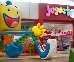 Guatemala inauguró la juguetería más grande de Centroamérica