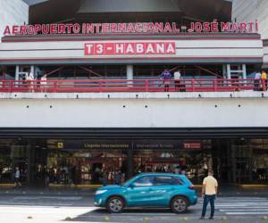 Cuba se queda sin combustible para aviones y pone en riesgo los vuelos internacionales