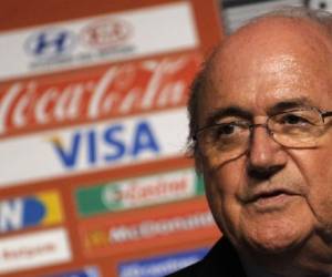 Blatter había anunciado que abandonará la presidencia de la FIFA el 26 de febrero de 2016, cuando se elija a su sucesor. (Foto: AFP).