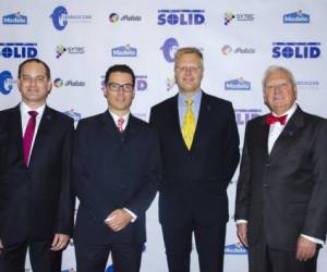 Ariel Koll-Nescher, presidente ejecutivo de Grupo Solid; Juan Diego Toriello, director de Sytec Regional; Kees Zaal, gerente general Transocean Holanda y Michael Ascoli, fundador de Grupo Solid.