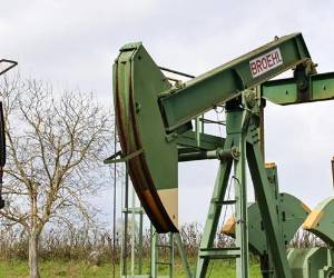 El bloqueo producirá un mayor endurecimiento en los mercados mundiales de petróleo. Irán representa aproximadamente el 4% del suministro mundial, gran parte del cual se exporta a China. (Foto: EFE)