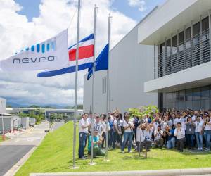 <i>Nevro Corp. cuenta con el galardón Bandera Azul Ecológica en la categoría Cambio Climático, al obtener, en el primer año de operación, el reconocimiento de Dos Estrellas. FOTO CORTESÍA</i>