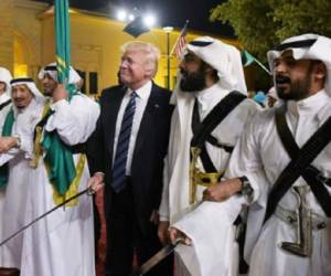 La primera visita oficial al exterior de Donald Trump como presidente de EE.UU. ha sido a Arabia Saudí. (Foto: AFP).