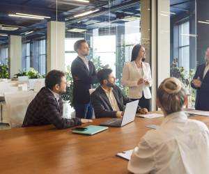 <i>La calidad del liderazgo se demuestra en las capacidades, habilidades e interacciones positivas que se inspiran en el equipo. (Foto: Shutterstock)</i>