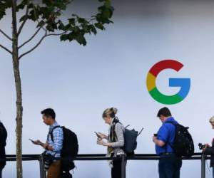 (FILES) In this file photo taken on October 4, 2017, people wait to enter a Google product launch event on at the SFJAZZ Center in San Francisco, California.US President Donald Trump lashed out on July 19, 2018, after Brussels hit US tech giant Google with a record fine, and warned he would no longer allow Europe to take 'advantage' of the United States. / AFP PHOTO / Elijah Nouvelage