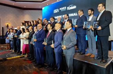 <i>En la categoría huella regional se reconocieron a las empresas que fueron mencionadas en el estudio El Valor de la Confianza en más de dos países de Centroamérica, como organizaciones de doble confianza o triple confianza. Foto de cortesía</i>