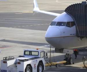 <i>Para empresarios y operadores de negocios en el Caribe y Centroamérica, la medida representa una oportunidad para reactivar flujos comerciales, fortalecer alianzas y optimizar operaciones. (Foto: EFE)</i>