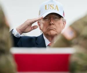 <i>En medio de un equilibrio inestable, los mercados energéticos encuentran una tregua temporal tras la extensión del plazo fijado por Donald Trump hasta el 6 de abril. (Foto: DW)</i>