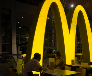McDonald’s con unidad de lucha contra el acoso sexual y racista en algunas operaciones