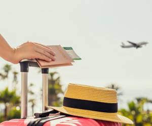 Los pasaportes de los países de Centroamérica han mejorado en sus posiciones en la más reciente actualización del Índice de Pasaportes Henley. Foto de iStock