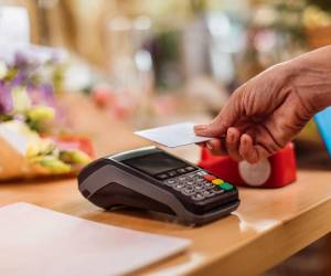 <i>Los sistemas tradicionales pueden tener dificultades manejando los volúmenes y la complejidad de los datos actuales, lo que resulta en declinaciones erróneas, mayores costos y limitación de la innovación. Foto de iStock</i>