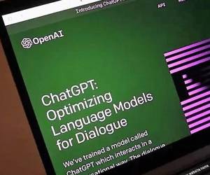 <i>Las versiones personalizadas del ChatGPT de la compañía estadounidense OpenAI incumplen a menudo -más de la mitad de las veces- las propias normas de la empresa. Foto de iStock</i>