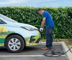 <i>De acuerdo con las proyecciones de la Olacde, el ahorro anual estimado por unidad operativa asciende a US$26.210 por cada bus eléctrico y US$2.240 por cada automóvil 100% eléctrico. Foto de cortesía</i>