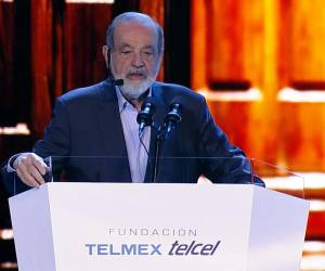 Carlos Slim insiste en aumentar la edad de jubilación y reducir semana laboral