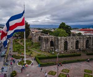 Guanacaste fue la provincia de Costa Rica con mayor pérdida de años de esperanza de vida al nacer pospandemia: 3,8 años; mientras que Cartago fue la de menor pérdida con 2,3 años. Foto de iStock