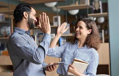 <i>Las compañías están migrando hacia esquemas más estratégicos, con beneficios pensados para responder a las necesidades reales de su gente. Foto de iStock</i>