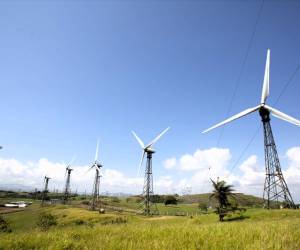 Primera planta eólica de Latinoamérica vuelve a producir energía renovable en Costa Rica