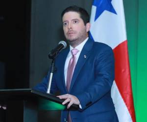 Ministro de Comercio e Industrias de Panamá presenta su renuncia