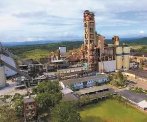 Grupo Estrella adquirió en 2025 a Cementos Bayano, empresa que cuenta con una plantade cemento ubicada en Calzada Larga, Chilibre, Panamá.