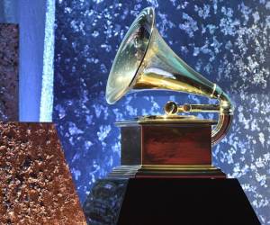 La música latina queda de lado, nuevamente, en los premios Grammy