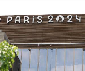 La llama olímpica llegará a París por el canal Saint-Martin