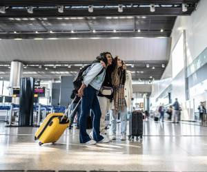 <i>Pese a las dificultades geopolíticas y al entorno de altos costos operativos, la demanda de transporte aéreo continúa mostrando capacidad de resistencia. Foto de iStock</i>