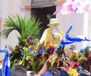 Nicaragua prohíbe populares procesiones católicas