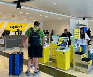Extrabajadores de la aerolínea Spirit Airlines demandaron, a nombre de 17.000 exempleados, a la compañía estadounidense. Foto de cortesía
