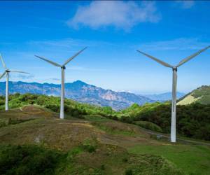 60.000 hogares de zonas rurales de Costa Rica reciben energía renovable de CONELECTRICAS