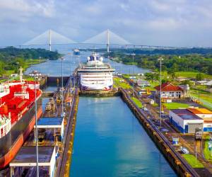 Canal de Panamá entregó al fisco un aporte histórico de casi US$3.000 millones