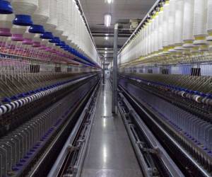 La industria de vestuario y textiles de Guatemala ha demostrado una capacidad de adaptación, manteniendo una consistencia en sus exportaciones incluso en 2025. Foto de iStock