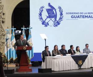 Bernardo Arévalo lanza comisión para 'librar' a Guatemala de la corrupción