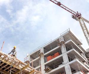 <i>Durante el III trimestre de 2025, la superficie total construida fue de 509.4 mil m²; predominando el desarrollo residencial con 315.9 mil m². Foto de iStock</i>